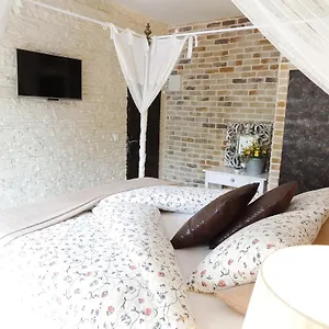 Palmer I Beachhouse *** Пагуэра
