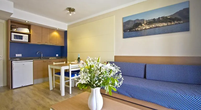 Aparthotel Flora Port de Pollença